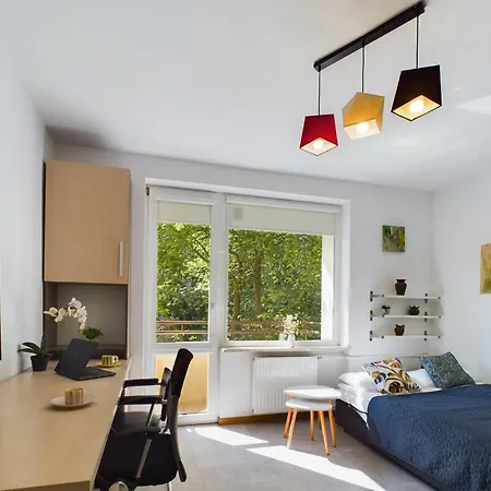 Beautiful Perfect For Remote Work By Renters Apartment Warsaw